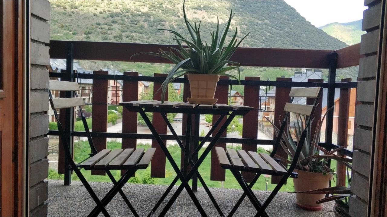 Bassiero Apartament Esterri D'Aneu Εξωτερικό φωτογραφία