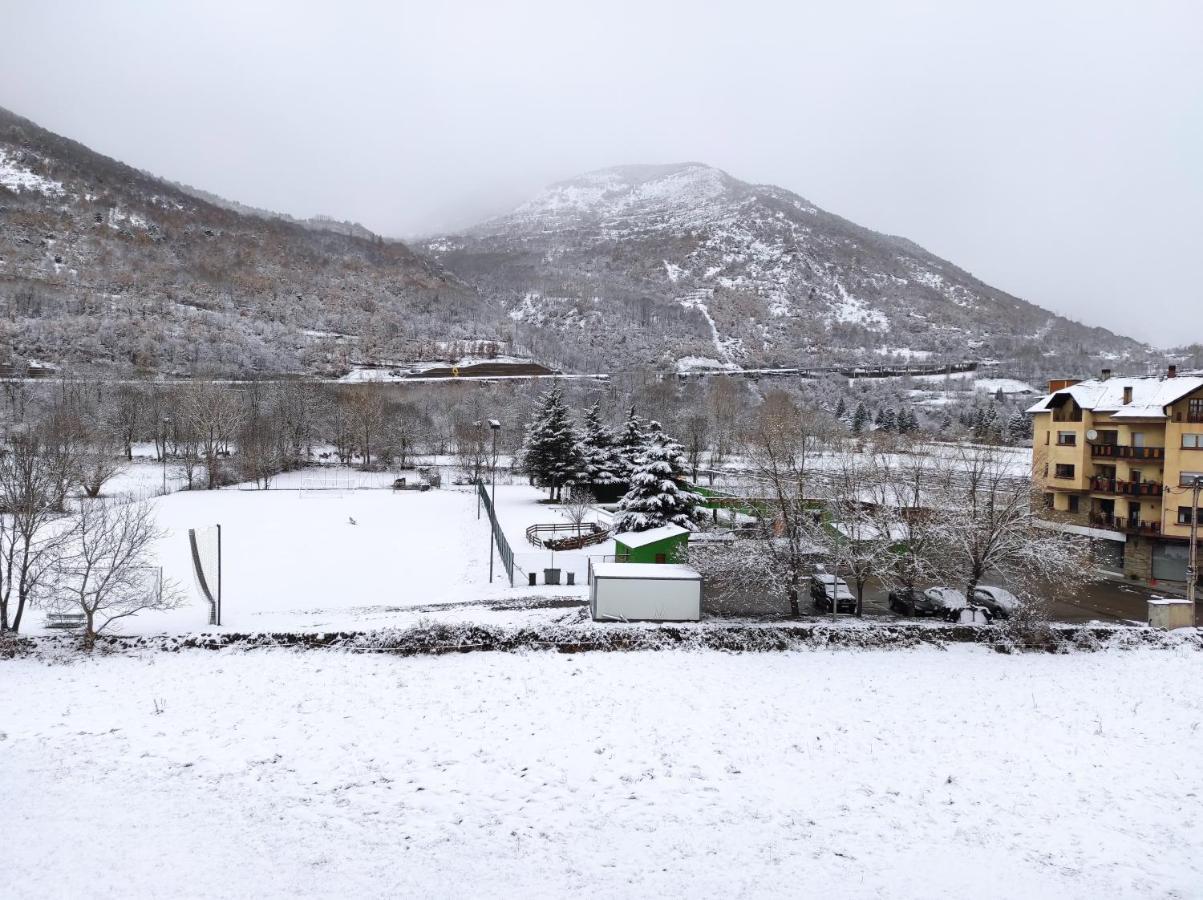 Bassiero Apartament Esterri D'Aneu Εξωτερικό φωτογραφία
